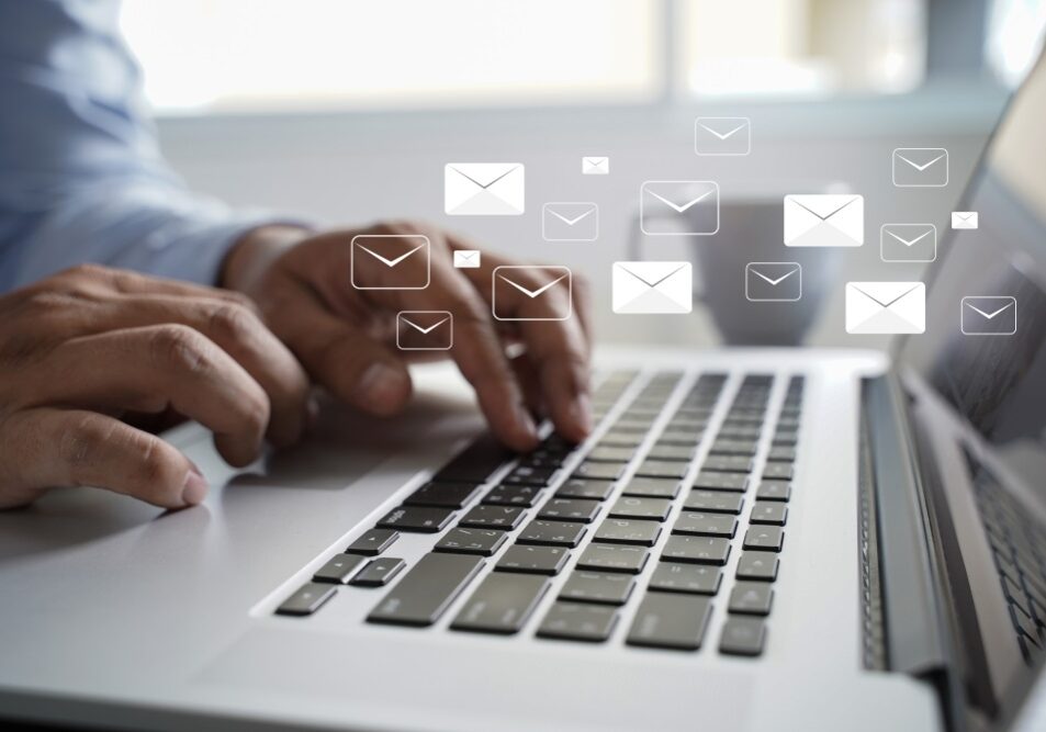 eMail Communication Connection message